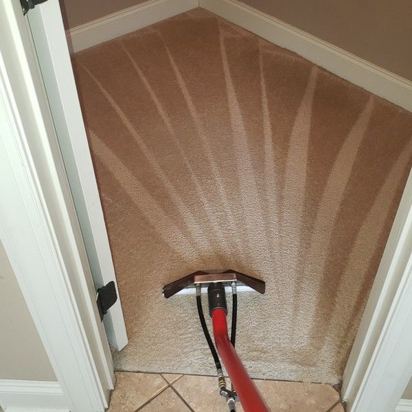 Carpet Cleaning in Birmingham, AL (1)