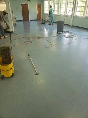 Before & After Commercial Floor Cleaning in Birmingham, AL (1)
